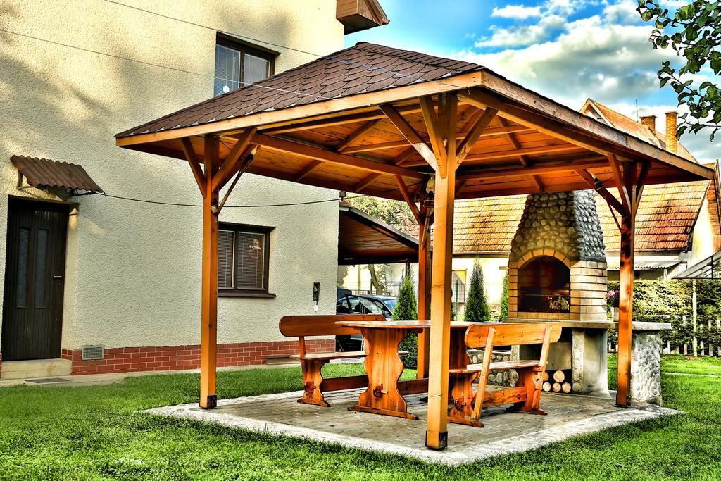 Pod Dubom Apartment Liptovský Mikuláš Exterior foto